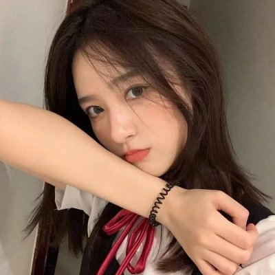 黑色郁金香